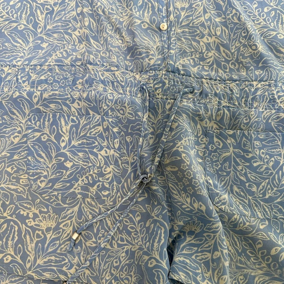 Club Monaco 100% Silk Romper Size S - Picture 3 of 3